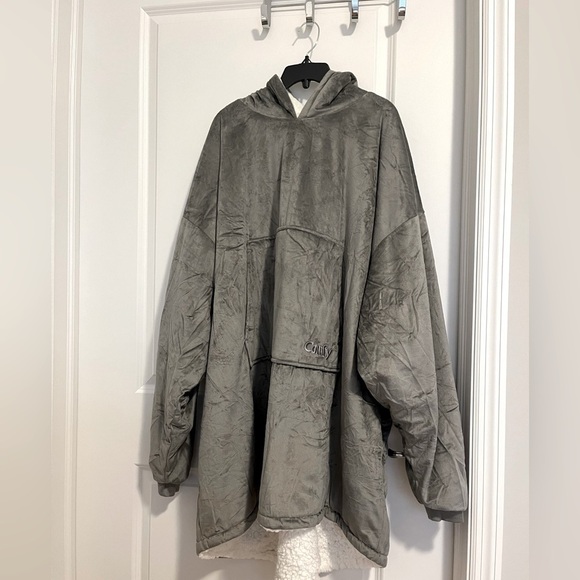 Cozy Casual Other - NWOT COZY hoodie lounger. Gray Sherpa lined original COZY.  Never used!
